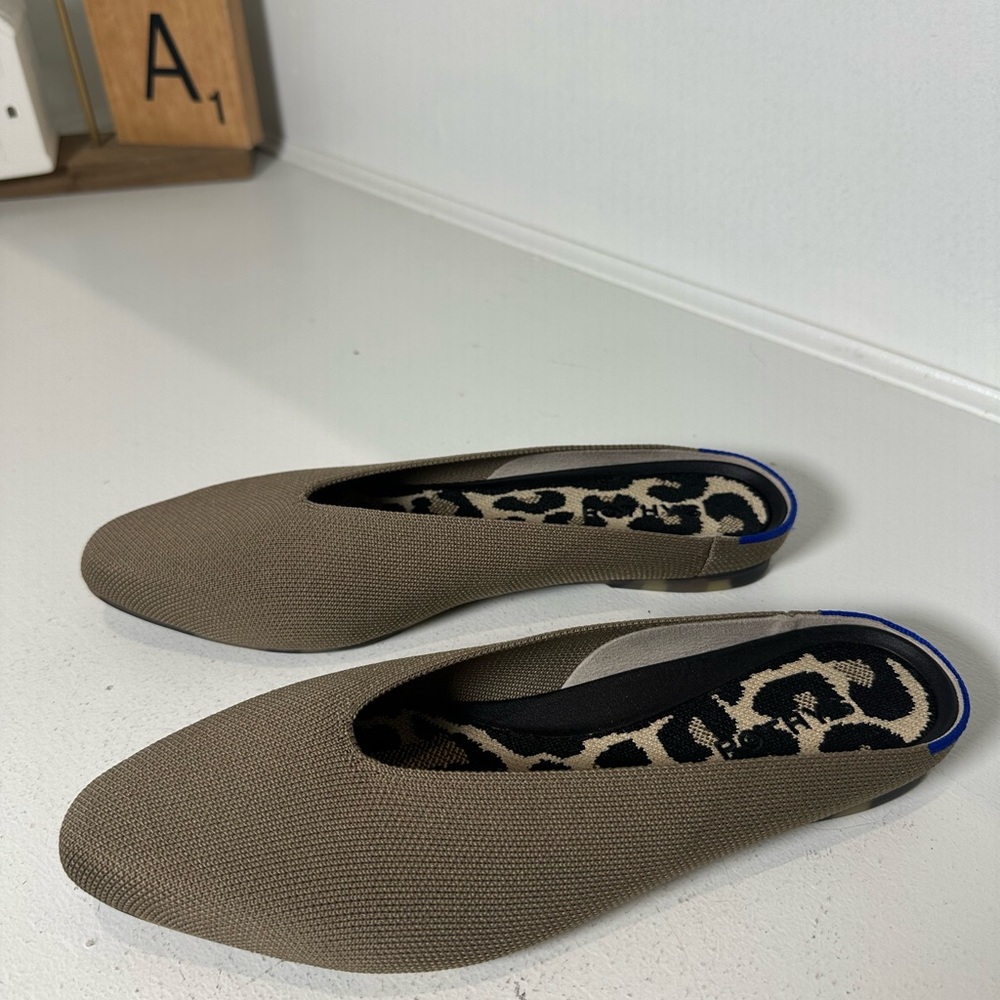 Rothy's Taupe Knit Flats with Leopard Insole and Blue Heel Trim